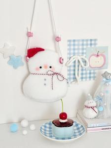 Large Capacity Plush Simple Design Pencil Case Snowman Shape Cute Stationery Bag Nylon Material Basic Packaging Animal Patterns