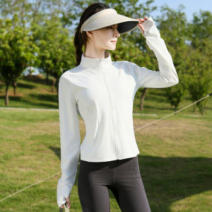 เสื้อคลุมกันแดดทรงเข้ารูปสำหรับผู้หญิงในช่วงฤดูร้อน 2025 เสื้อคลุมกันแดดแขนยาวแบบบางจากผ้าไหมน้ำแข็ง สีพื้น ปกโปโล รุ่นใหม่