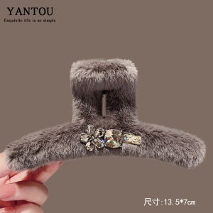 Large Size Furry Hair Claw Clip Womens Shark Clamp Hair Accessories Glittering Water Diamond Headwear Elegant Hairpins