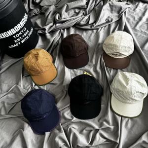 GRAMICCI กลางแจ้งสไตล์ญี่ปุ่นปักโลโก้ขนาดเล็กกันน้ำได้น้ำหนักเบามากเย็บปะติดปะต่อกันผ้าไนลอนนิ่มด้านบนใช้ได้ทั้งชายและหมวกเบสบอลแบนรุ่นคู่รัก