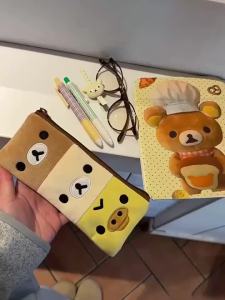 Miniso | Hộp Đựng Bút Chì Dung Tích Lớn Rilakkuma Túi Đựng Văn Phòng Phẩm Di Động Có Tính Thẩm Mỹ Cao Hoạt Hình Dễ Thương Phái Sinh Dành Cho Lứa Tuổi Từ 14 Trở Lên