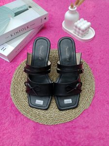 New Syafa Sandal Wanita Teplek Flatshoes Terbaru Fasion Kece
