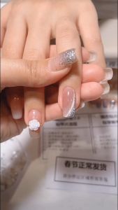 GAOY 5g Nail Art Gold Silver Glitter Gel Reflective Painting Platinum Nail Varnish UV Gel Polish DIY Manicure Tool 美甲铂金胶