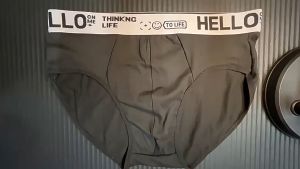 Popular Trend Mid Rise Breathable Solid Color Mens Briefs