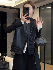 เสื้อกั๊กหนังผู้หญิงฤดูใบไม้ผลิ ทรงเข้ารูป แขนสั้น ตัวนอก เสื้อคลุมกันหนาวแบบสวมหัว ผ่าหน้าด้านล่าง เสื้อคลุมกันหนาวสั้น