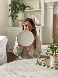 Ceramic Dinner Plate for Salad Pasta and Cake  Porcelain Appetizer Plates Serving Trays Pan Dishwasher Microwave & Oven Safe