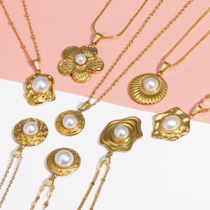 New Fashion Luxury 18K Gold Plated Imitation Pearl Pendant Necklaces For Women Trendy Retro Style Stainless Steel Clavicle Chain