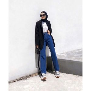 CELANA HAIGHWAIST JEANS LOOSE DENIM WANITA LIGHT BLUE