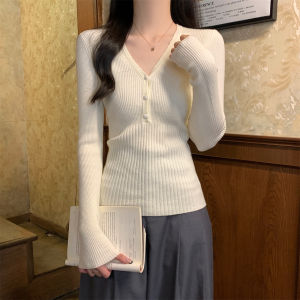 สไตล์ฝรั่งเศส คอวีแขนสั้น ผู้หญิง เสื้อตัวในตัวฐาน สลิมฟิต เรียบหรู เสื้อท่อนบน เวอร์ชั่นเกาหลี เสื้อสเวตเตอร์ถัก