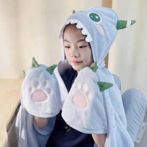 CORY | Hooded Nap Blanket Childrens Poncho for Air Conditioner Use