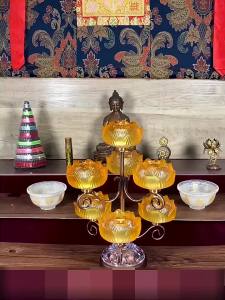 Đế Đèn Cúng Bảy Sao Hình Sen Dùng Tại Nhà