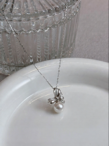 YISHU | Butterfly Bow Pearl Necklace S925