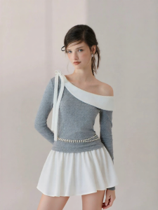 AIVEI | Purity Style Bow and Ribbon Off-the-shoulder Long-sleeve Top