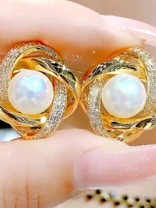 Elegant Pearl Stud Earrings 2023 Silver Needle High Fashion Personality Small Zircon Super Shiny Trendy Jewelry Accessories