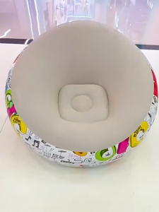 Inflatable Graffiti Sofa Lazy Inflatable Sofa PVC Applique Material Outdoor Picnic Camping for Comfortable Relaxation