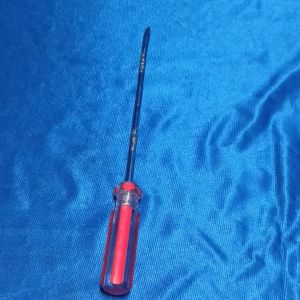 8" FLAT SCREW DRIVER