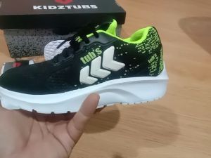 Sepatu Sekolah Anak Laki-laki & Perempuan Warna Hitam Putih Murah Tali Perekat Rekat Velcro Umur 6-10 Tahun PAUD TK SD SMP SMA
