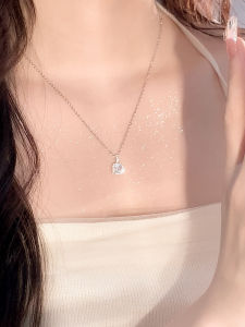 Titanium Steel Sugar Cube Zirconia Necklace Womens Fashion Jewelry Lockbone Chain Pendant  out Cross Chain Single Layer