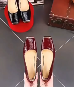 #618 New metal iron toe shallow mouth single for women popular French style thick heel versatile mid heeled small leather