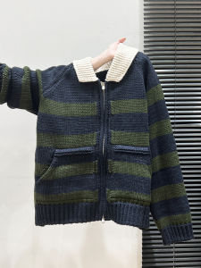 เสื้อคาร์ดิแกนถักแขนยาวทรงหลวมสำหรับผู้หญิงในฤดูใบไม้ร่วงและฤดูหนาว ผ้าขนสัตว์หนา กระเป๋าซิป คอโปโล ลายทาง