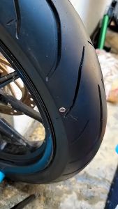 Bộ Dụng Cụ Đinh Vít Vá Lốp Xe Không Săm Khẩn Cấp Cho Ô Tô Mô Tô Xe Hơi Xe Máy