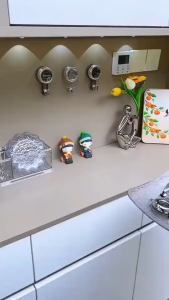 Móc Treo Đồ Dán Tường Hút Chân Không Móc Dính Tường Treo Túi Ví Quần Áo Khoá Phụ Kiện