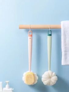 CB 2 Cọ kì lưng thiết kế thông minh gồm 2 đầu bàn chải và bông tắm tạo bọt lông bàn chải mềm mịn làm sạch cơ thể