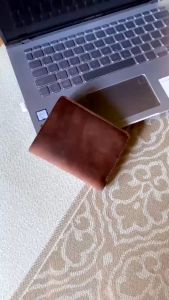 Ví da bò sáp 10x12 cm bóp da bò phong cách bụi bặm chất chơi DT95