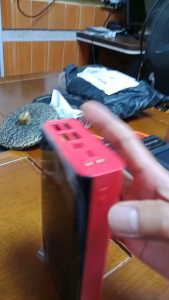 261 Sạc dự phòng dung lượng lớn 100000mah  có đèn pin  màn hình led hiện thị phần trăm (hàng mới 100%)