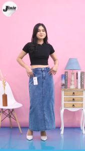 Rok Jeans Stretch Theana Skrit: Pilihan Untuk Wanita Size Standar & Jumbo