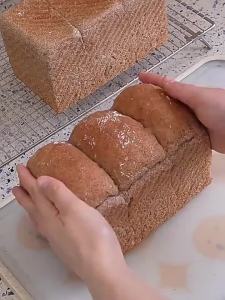 ZHENSHANGZUI | Zero-fat No-sugar Diabetes-friendly Low-cholesterol Satiating Whole Wheat Black Rye Bread