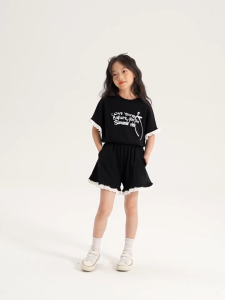 Girls Kids Short Sleeved Set Fashionable Korean Style Childrens Cotton Fabric Summer Outfit