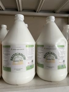 BRIGHT SHOW (EMULSION WAX)