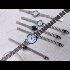 [จัดส่งในกทม] MOYENNE นาฬิกาข้อมือผู้หญิง ควอตซ์ หน้าปัดกลม ตัวเลขอารบิก 12 หลัก มีหลายสี อารมณ์เรียบง่ายแบบย้อนยุค