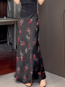 MANMI | Floral Print High Waisted Maxi Skirt