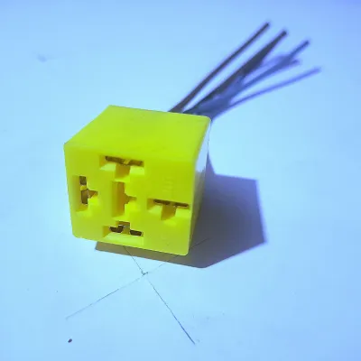 soket socket relay 4 kaki universal