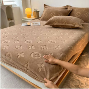 Solid Color Velvet Fitted Bedsheet fittedSingle Queen King Size Pure Color Flannel Bed Sheets Bedsheet Velvet FlannelPillowcases Purchased Separately）