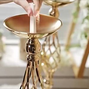 Twist Candle Holder & Ornamen Alat Peraga Pernikahan Wayfarer