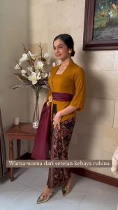 (HANYA KEBAYA) Baju Kebaya Jadi Lengan Lonceng Rubina Kebaya Bali Modern Wisuda