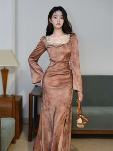 ชุดเดรสยาวแขนยาวคอเหลี่ยมสไตล์ฝรั่งเศส ชุดราตรีทรงเข้ารูปเอวสูง ชุดเดรสยาวผู้หญิง ชุดราตรีสุดหรู