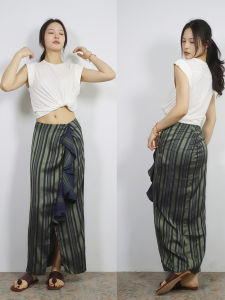 กระโปรงทรงเอเข้ารูปเอวสูง ทรงยาวปานกลาง ลายทางไม่สม่ำเสมอ กระโปรงสั้นสไตล์วันหยุดสไตล์ฝรั่งเศส แขนกุด ผ้าผสม