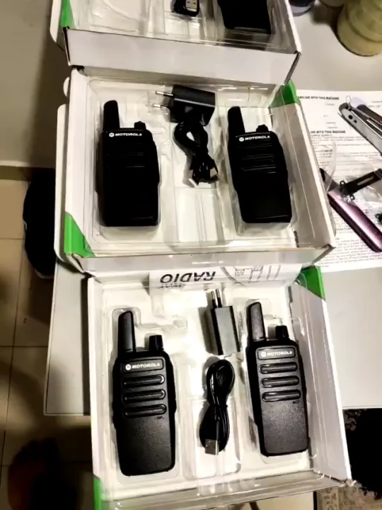 2Pcs Motorola Walkie Talkie 10KM Mini T62 Portable Waterproof 10W 5800mAh UHF pager intercom radio audio outdoor indoor
