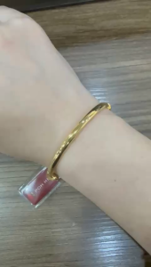 Poh Heng Jewellery 22K Flat Bangle in Yellow Gold [Price By Weight]