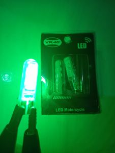 LAMPU SEN SENJA T10 JELLY 6 MATA LED 12V FLASH KEDIP STROBO DAN DIAM PER BIJI
