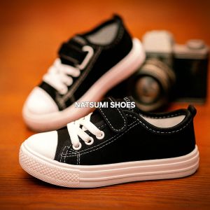 Sepatu Sneakres Polos Sepatu Anak Anomali  Sepatu Sekolah no 26-35