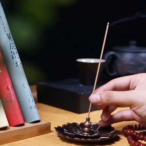 40/400Pcs/Box Incense Stick Sandalwood Natural Summer Essential Home Decor 21cm Aroma Indoor Ceremony Buddha Incense Home Decoration Natural Sandalwood Incense Chinese Incense Stick Holder Mosquito Insenso For Home Buddha Incense Stick