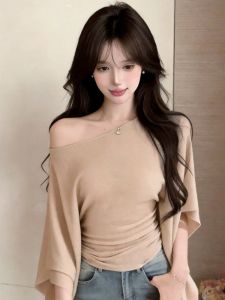 GUZILIAN | Loose Fitting Slimming Batwing Sleeve Asymmetrical Shoulder Lightweight Knitted Top
