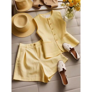 Summer Fashion Yellow Two-Piece Set Elegant Age-Defying Salt System Streetwear Short Shorts Vest Outfit Polyester Fiber Button Closure