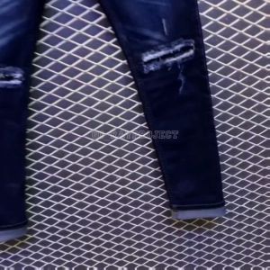 Celana Pria Street Style 2 // Black Baron Ripped Jeans // Celana Jeans Sobek Korean Style // Celana Jeans Panjang Sobek Pria