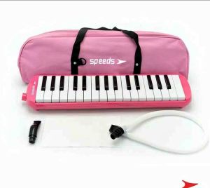 Pianika Alat Musik Tiup
